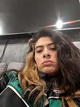 AshleyyHall online show from 25, 6, 2026