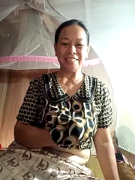 Ari-Na9 online show from 4, 6, 2026