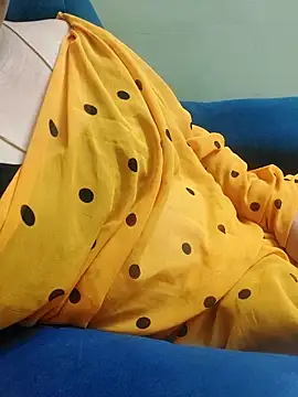Call Honey online show from 24, 5, 2026