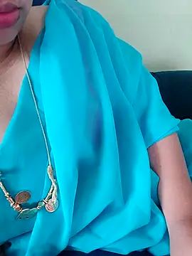 Call Honey online show from 12, 6, 2026