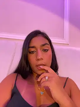 SaryJonex online show from 30, 4, 2026