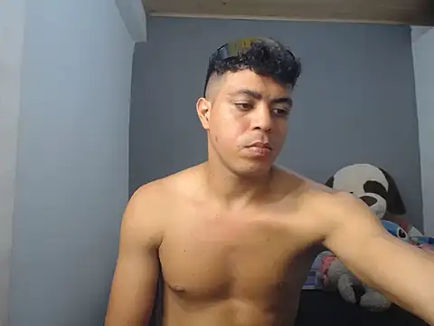 axelnoirx online show from 24, 4, 2026