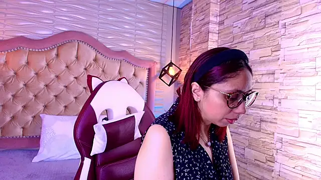 stephaniesun  online show from 16, 7, 2026