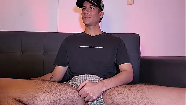 Derek stud  online show from 29, 4, 2026