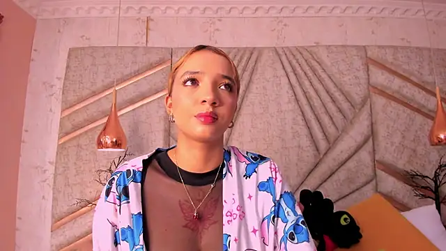 SamaanthaMiller online show from 18, 5, 2026