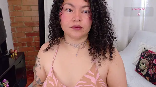 MissBronte online show from 25, 4, 2026