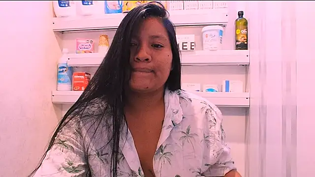 Snapshot of Sol_vannesa chatting on 24, 4, 2026 Sol vannesa online show from 24, 4, 2026