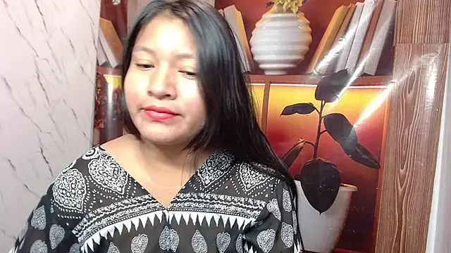 Snapshot of Sol_vannesa chatting on 17, 5, 2026 Sol vannesa online show from 17, 5, 2026