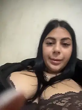 LilyLovell online show from 30, 4, 2026