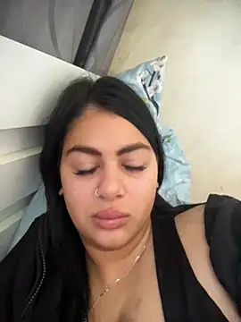 LilyLovell online show from 10, 5, 2026