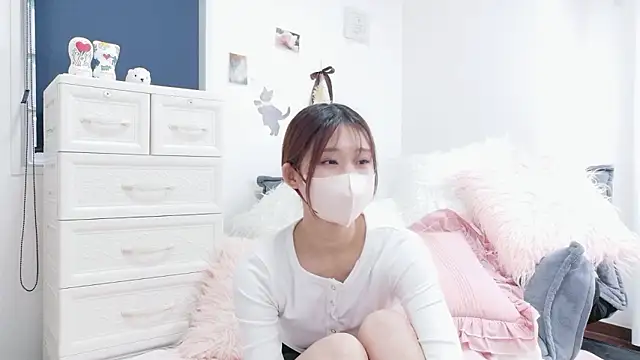 Snapshot of Neko_o33 chatting on 2, 6, 2026 Neko o33 online show from 2, 6, 2026