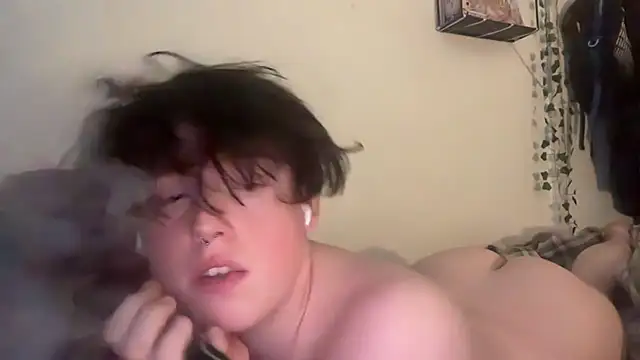 JacobHiltonn online show from 23, 4, 2026