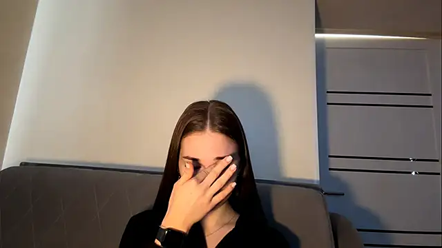 OliviaBuckaloo online show from 5, 5, 2026