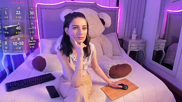 Snapshot of mariana__thompson chatting on 3, 7, 2026 mariana thompson online show from 3, 7, 2026