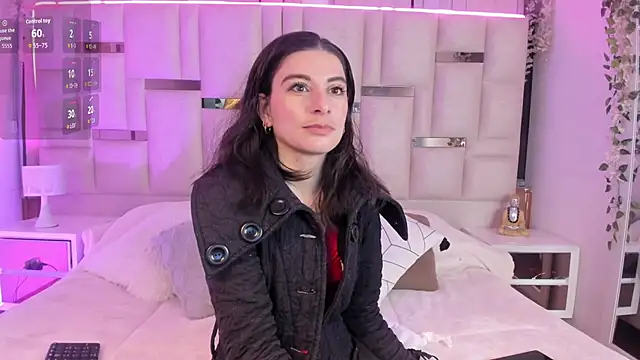Snapshot of mariana__thompson chatting on 1, 8, 2026 mariana thompson online show from 1, 8, 2026