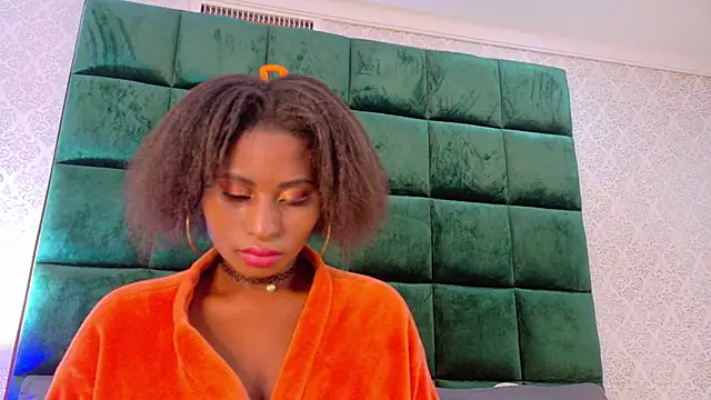 Snapshot of Elektradoll1 chatting on 9, 5, 2026 Elektradoll1 online show from 9, 5, 2026