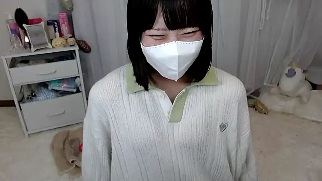 Snapshot of mii__tan chatting on 17, 6, 2026 mii tan online show from 17, 6, 2026