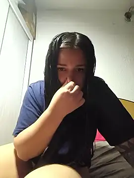 Rocio872 online show from 24, 4, 2026