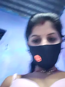 Snapshot of RUHI_1143 chatting on 7, 7, 2026 RUHI 1143 online show from 7, 7, 2026