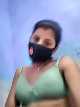 Snapshot of RUHI_1143 chatting on 11, 7, 2026 RUHI 1143 online show from 11, 7, 2026