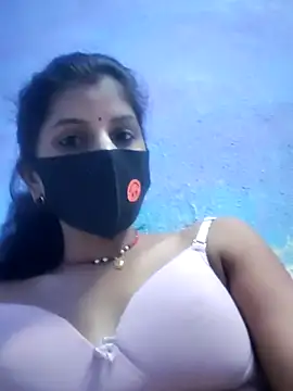Snapshot of RUHI_1143 chatting on 14, 7, 2026 RUHI 1143 online show from 14, 7, 2026