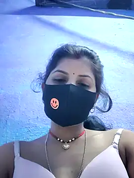 Snapshot of RUHI_1143 chatting on 23, 7, 2026 RUHI 1143 online show from 23, 7, 2026