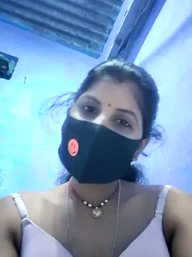 Snapshot of RUHI_1143 chatting on 25, 7, 2026 RUHI 1143 online show from 25, 7, 2026