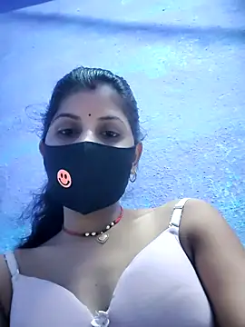 Snapshot of RUHI_1143 chatting on 28, 7, 2026 RUHI 1143 online show from 28, 7, 2026