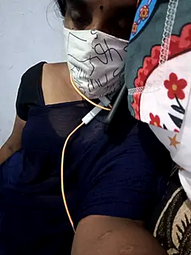 Tamil Hot HoneyBee online show from 8, 5, 2026