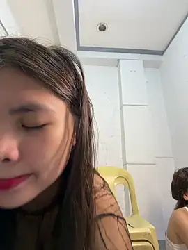 3mariaspinay69 online show from 18, 5, 2026