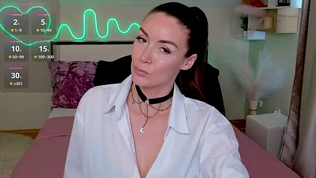 Snapshot of MicheleSantiago chatting on 24, 6, 2026 MicheleSantiago online show from 24, 6, 2026