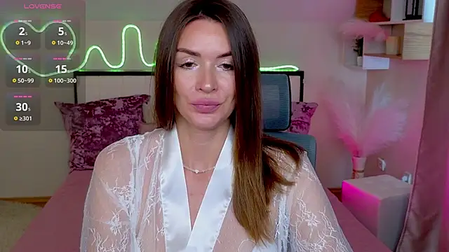 Snapshot of MicheleSantiago chatting on 17, 7, 2026 MicheleSantiago online show from 17, 7, 2026
