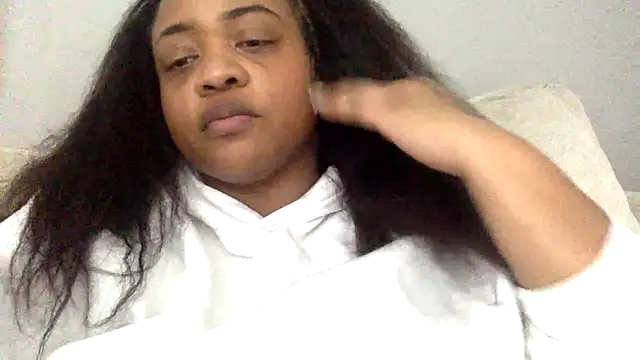 Snapshot of richierichelle chatting on 19, 5, 2026 richierichelle online show from 19, 5, 2026