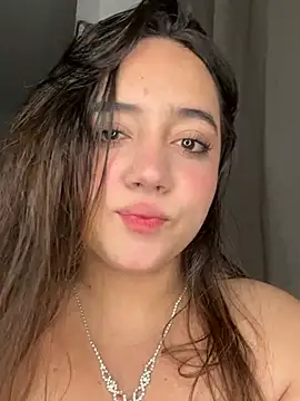 violettmonroe2 online show from 5, 5, 2026