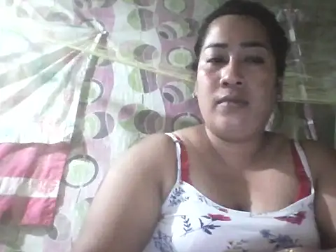 Snapshot of PinayAsh chatting on 28, 4, 2026 PinayAsh online show from 28, 4, 2026