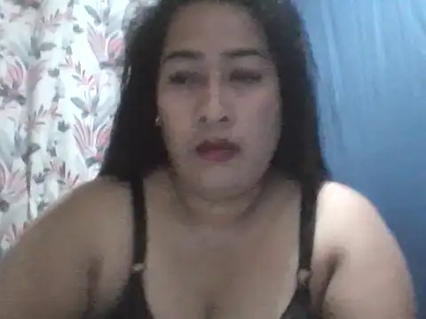 Snapshot of PinayAsh chatting on 12, 5, 2026 PinayAsh online show from 12, 5, 2026