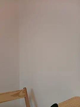 LunnaKitten online show from 9, 5, 2026
