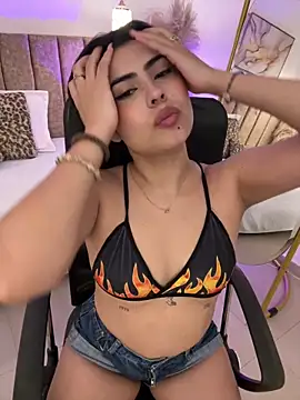 SofiVelvet  online show from 6, 5, 2026