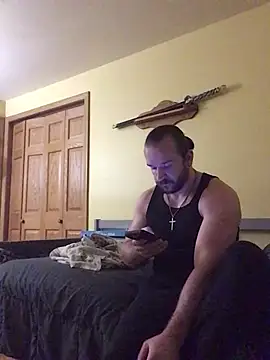 Snapshot of Jaylovski96 chatting on 5, 8, 2026 Jaylovski96 online show from 5, 8, 2026