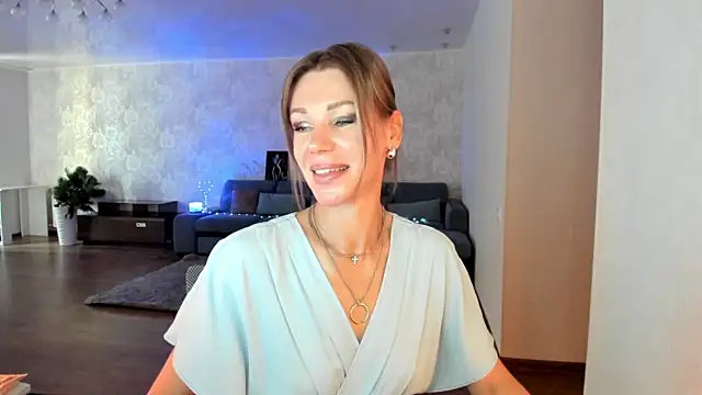 Snapshot of miababemi09 chatting on 7, 7, 2026 miababemi09 online show from 7, 7, 2026