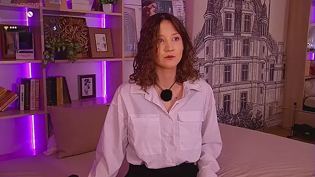 Aria Alves online show from 14, 6, 2026