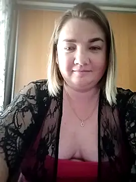 MiyaOlliver online show from 12, 5, 2026