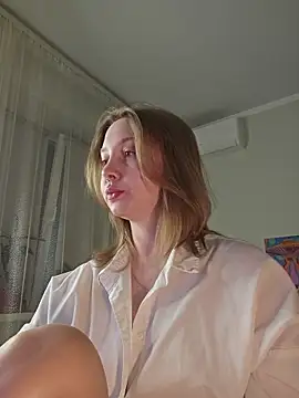 ooopsitscandy online show from 13, 6, 2026