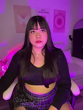 iEmily  online show from 17, 5, 2026