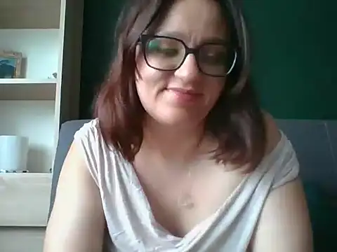 sensual paris online show from 18, 6, 2026