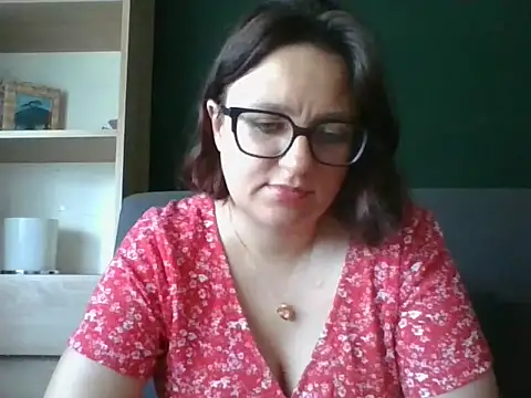 sensual paris online show from 25, 6, 2026