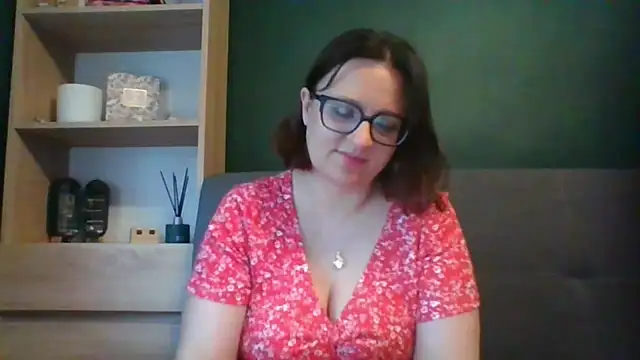 sensual paris online show from 27, 7, 2026
