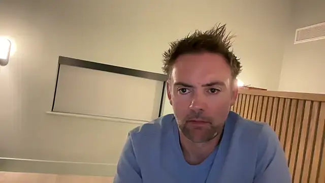 Snapshot of BronzeShowtime67 chatting on 6, 5, 2026 BronzeShowtime67 online show from 6, 5, 2026