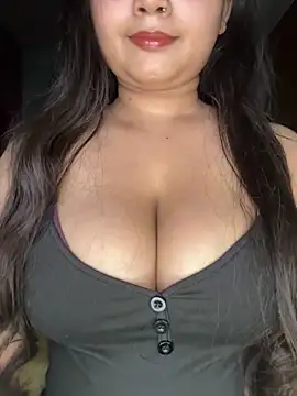 Naughty pooja44 online show from 5, 5, 2026