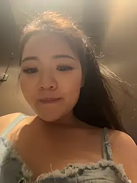 xiaochengzi505 online show from 14, 7, 2026